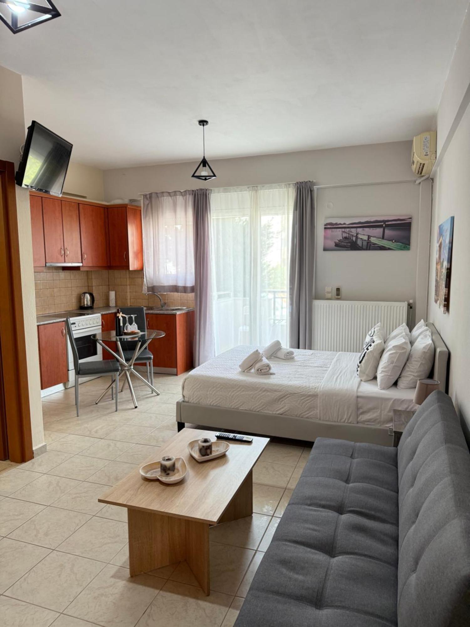 Ierapetra Suites & Studios Экстерьер фото